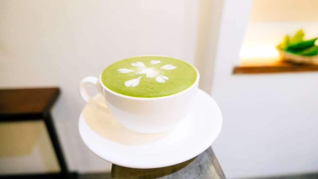 Why Matcha Powder Outperforms Expensive Serums for Acne-Prone Skin