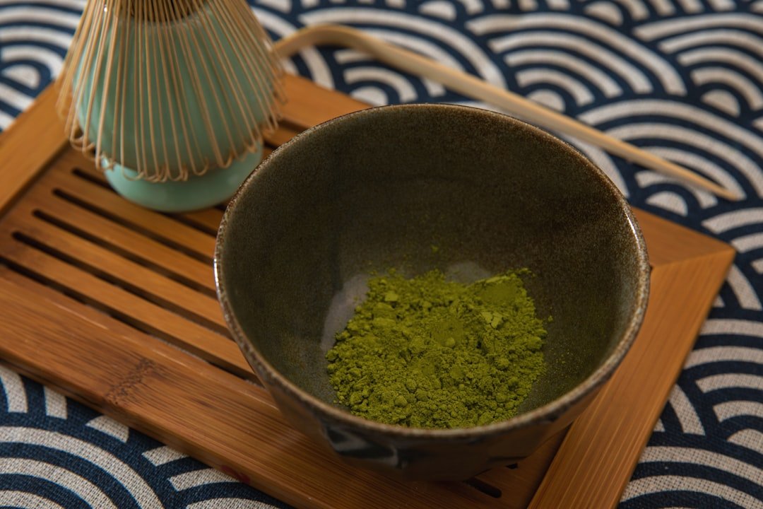 5 Anti-Aging Matcha Beauty Treatments You Can Make at Home